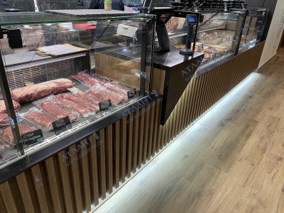 Стойка при мясе