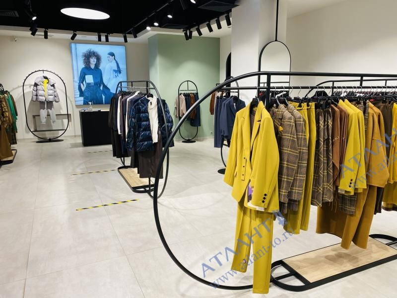 Магазин одежды M.Reason